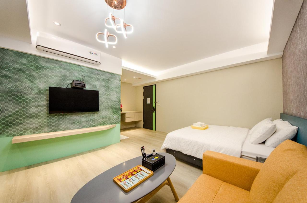 安尼赫時尚旅店 Anich Fashion Inn I 墾丁大街 I 親子遊戲區 I 停車位 Zewnętrze zdjęcie
